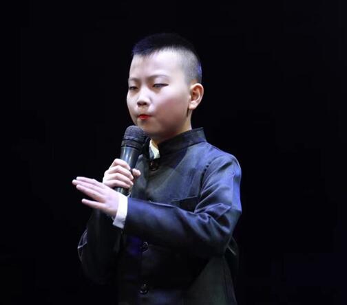 少儿口才培训的重要性是什么呢(ne)，来集影飞扬一看便知